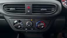 Hyundai i10 1.0 MPi SE Connect 5dr Petrol Hatchback